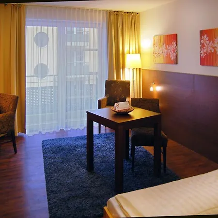 Boardinghouse Campus Lounge