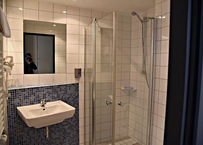 卡普斯朗格寄宿公寓式酒店 酒店 帕德博恩