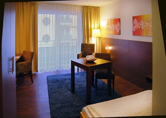 Boardinghouse Campus Lounge