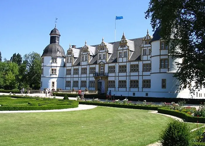 卡普斯朗格寄宿公寓式酒店 3* 帕德博恩